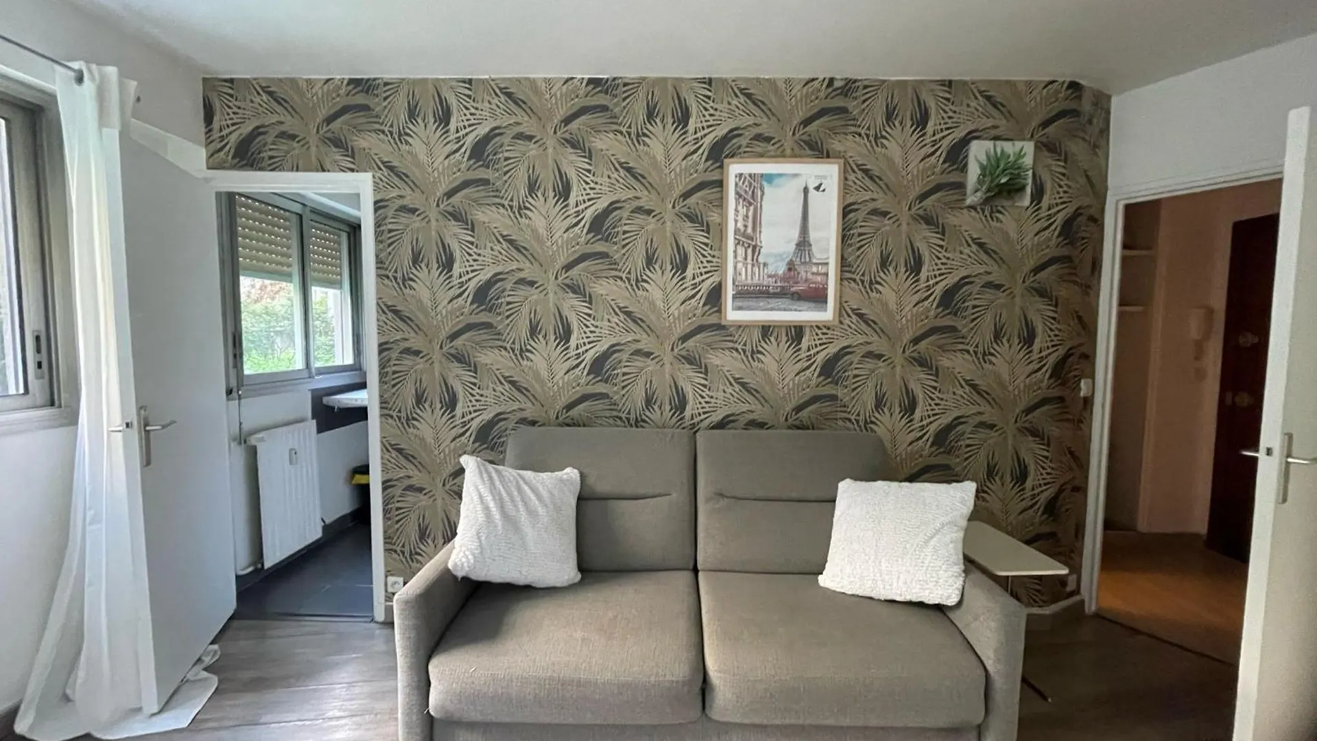 Superbe Studio Miromesnil Elysee Parijs